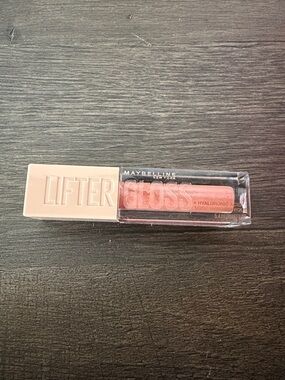 Maybelline Lifter Gloss Hydrating Lip Gloss - Moon